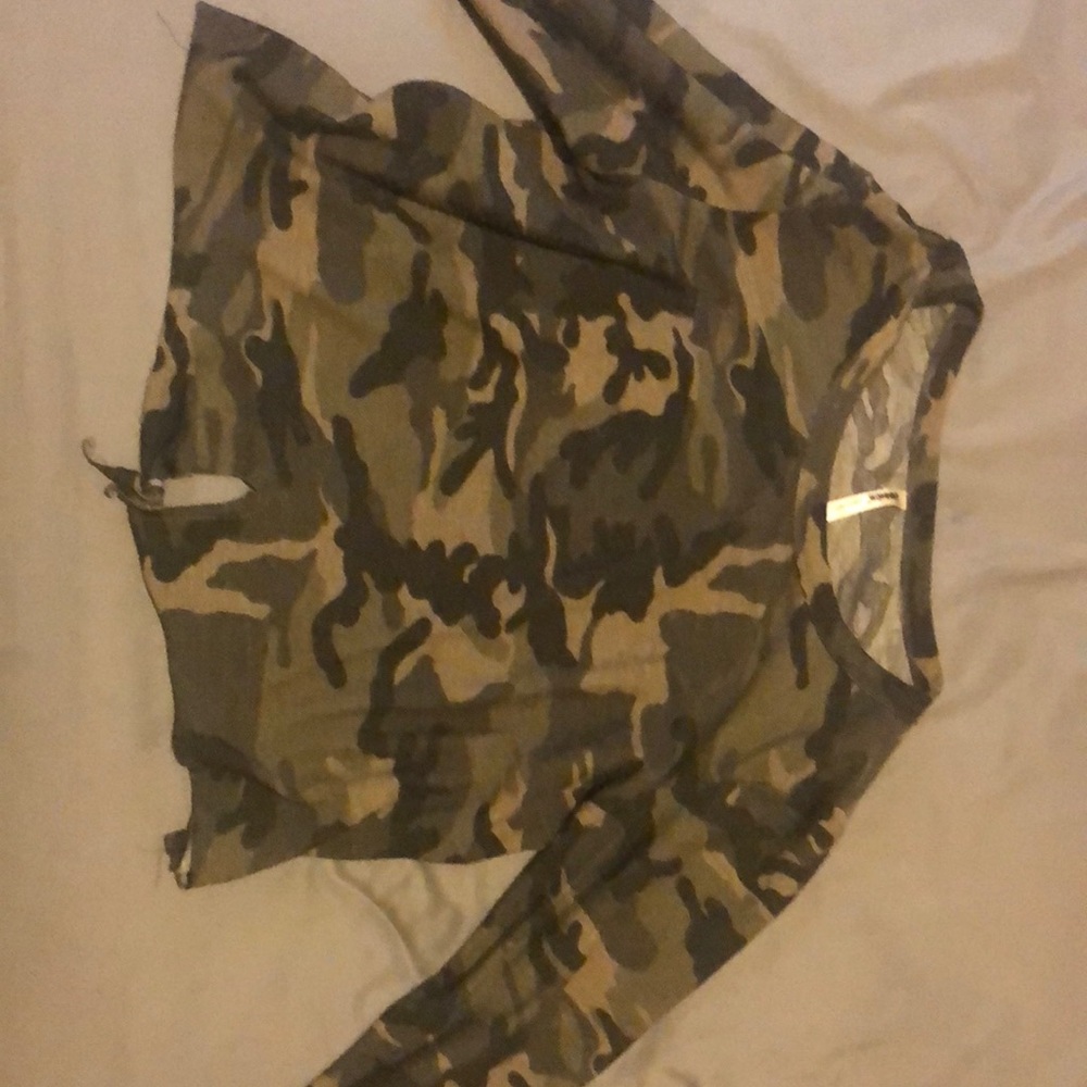 Large camo crop top